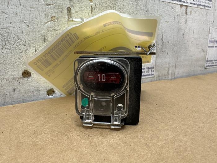 Relais Mercedes 190E/D