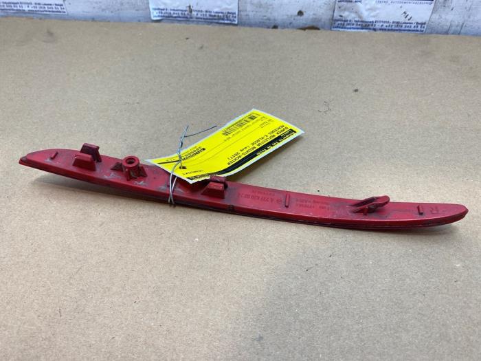 Element odblaskowy zderzaka prawy tyl Mercedes E-Klasse