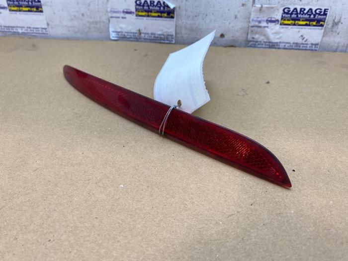 Element odblaskowy zderzaka prawy tyl Mercedes E-Klasse