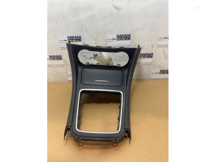 Middle console Mercedes A-Klasse