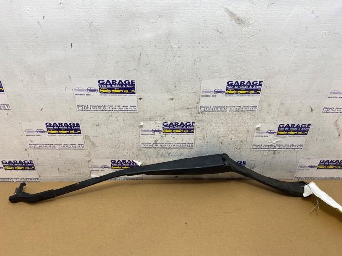 Scheibenwischerarm vorne Mercedes C-Klasse