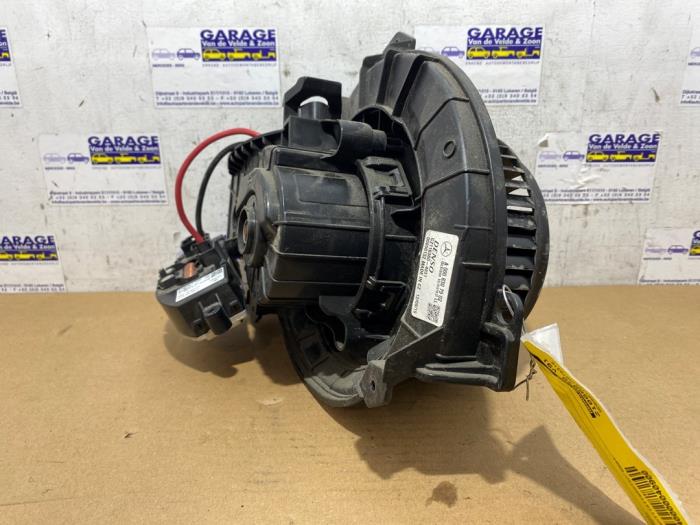 Heating and ventilation fan motor Mercedes Sprinter