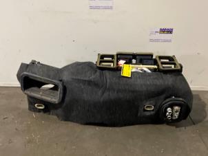 Gebruikte Kachelhuis Mercedes E (W212) E-200 CDI 16V BlueEfficiency,BlueTEC Prijs € 181,50 Inclusief btw aangeboden door Autoparts Van De Velde