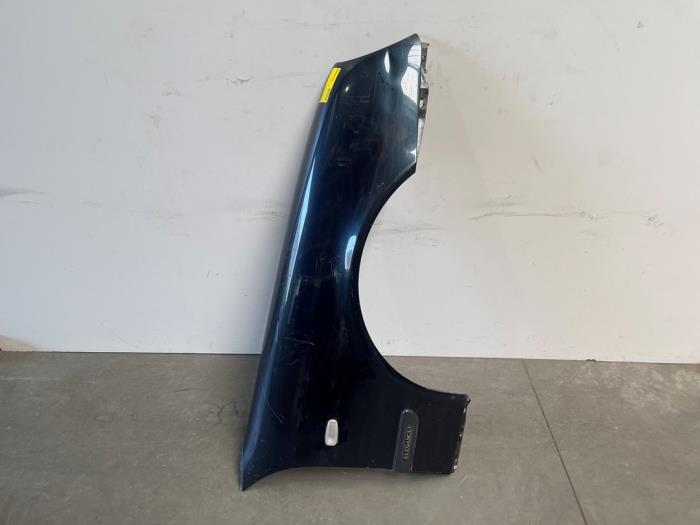 Blotnik prawy przód Mercedes CLK