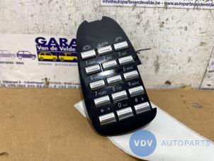 Gebruikte Telefoon Module Mercedes S (W221) 3.0 S-320 CDI 24V Prijs € 36,30 Inclusief btw aangeboden door Autoparts Van De Velde