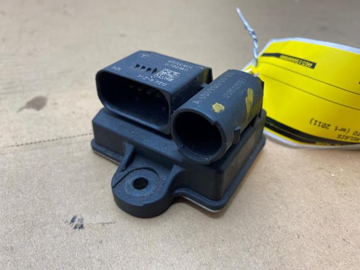 Glow plug relay Mercedes Vito