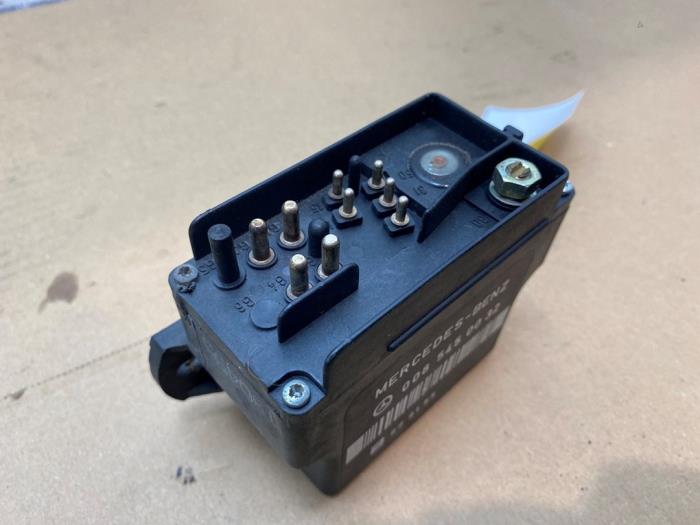 Przekaznik swiec zarowych Mercedes C-Klasse