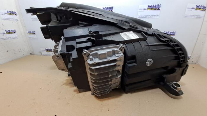 Phare gauche Mercedes CLS-Klasse