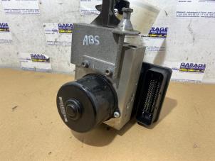 Gebruikte ABS Pomp Mercedes C Combi (S203) 2.2 C-200 CDI 16V Prijs € 72,60 Inclusief btw aangeboden door Autoparts Van De Velde