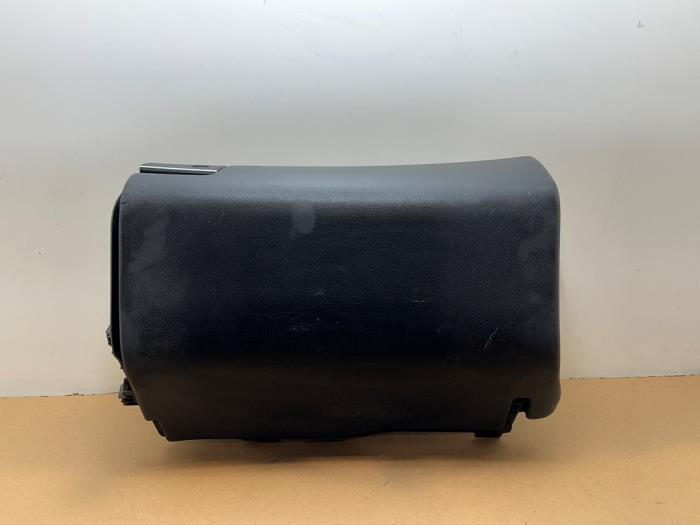 Boîte à gants Mercedes C-Klasse