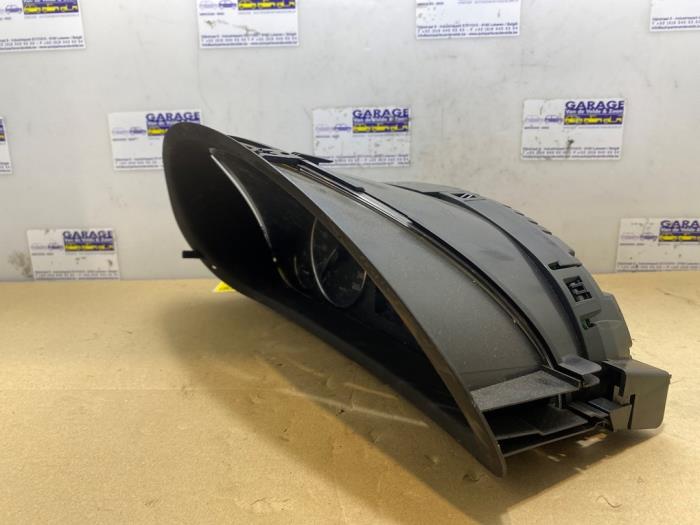 Tacho - Kombiinstrument KM Mercedes C-Klasse