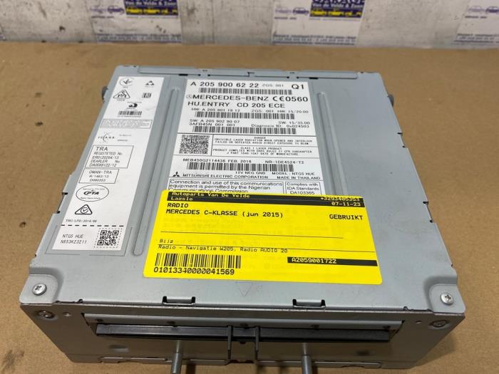 Radio Mercedes C-Klasse