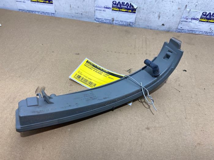 Kierunkowskaz lewy Mercedes B-Klasse