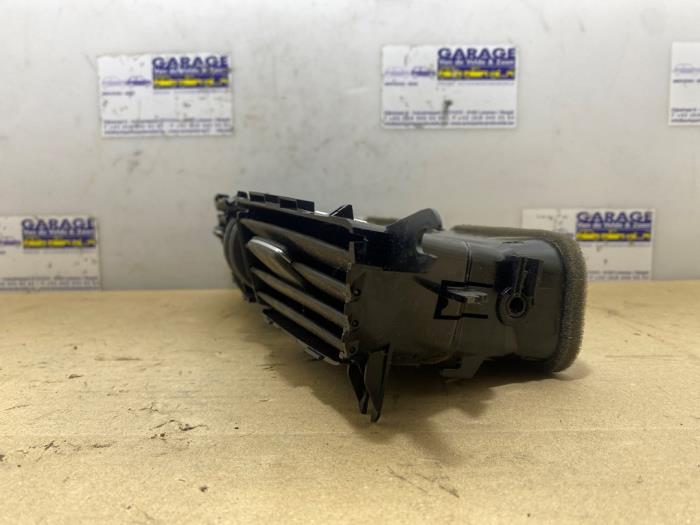 Grille aération tableau de bord Mercedes C-Klasse