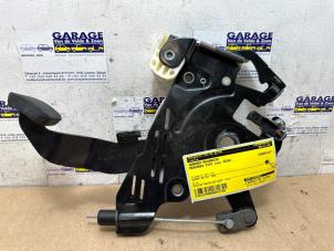 Gebruikte Handrem Mechaniek Mercedes Vito (447.6) 1.6 111 CDI 16V Prijs € 42,35 Inclusief btw aangeboden door Autoparts Van De Velde