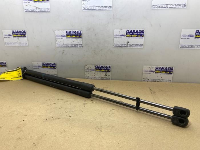 Set of bonnet gas struts Mercedes E-Klasse