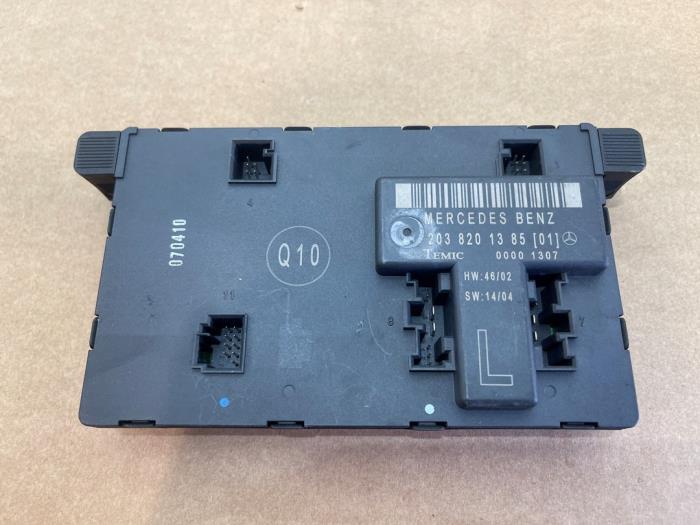 Modul centralnego zamka Mercedes C-Klasse