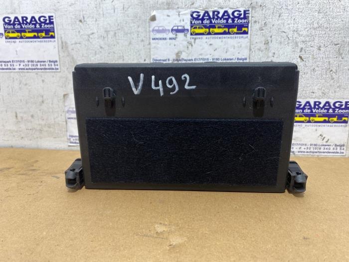 Modul centralnego zamka Mercedes C-Klasse