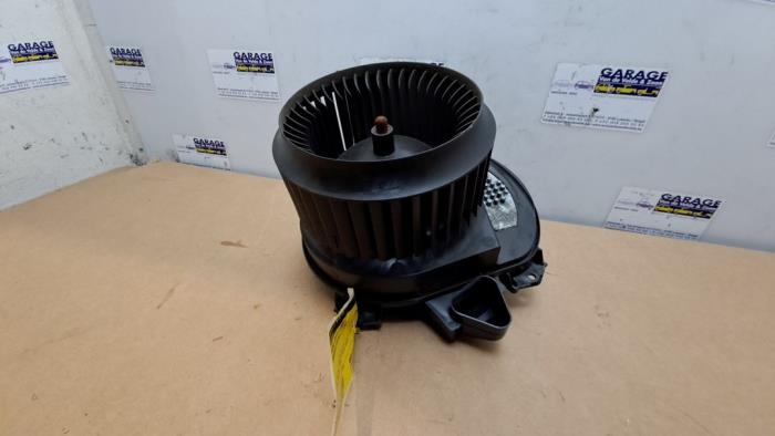 Heating and ventilation fan motor Mercedes B-Klasse