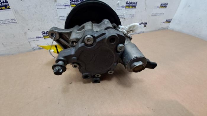 Pompe direction assistée Mercedes E-Klasse