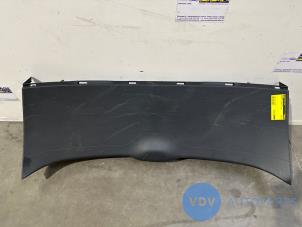 Gebruikte kofferdeksel bekleding Mercedes C (W205) C-180 1.6 16V Prijs € 36,30 Inclusief btw aangeboden door Autoparts Van De Velde