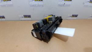 Gebruikte Relais Houder Mercedes B (W246) 1.8 B-200 CDI BlueEFFICIENCY 16V Prijs € 48,40 Inclusief btw aangeboden door Autoparts Van De Velde