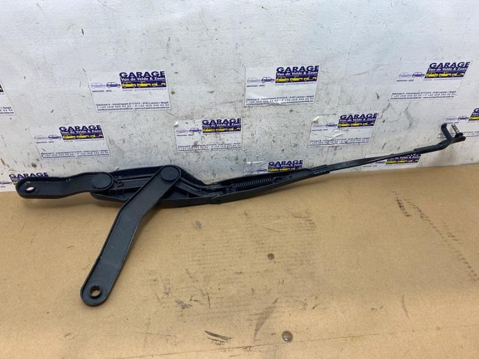 Front wiper arm Mercedes C-Klasse