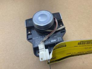 Gebruikte Bediening boordcomputer Mercedes C (W204) 2.2 C-200 CDI 16V BlueEFFICIENCY Prijs € 90,75 Inclusief btw aangeboden door Autoparts Van De Velde