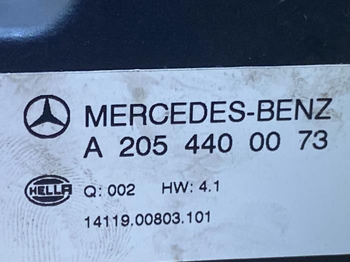 Voltage regulator Mercedes C-Klasse