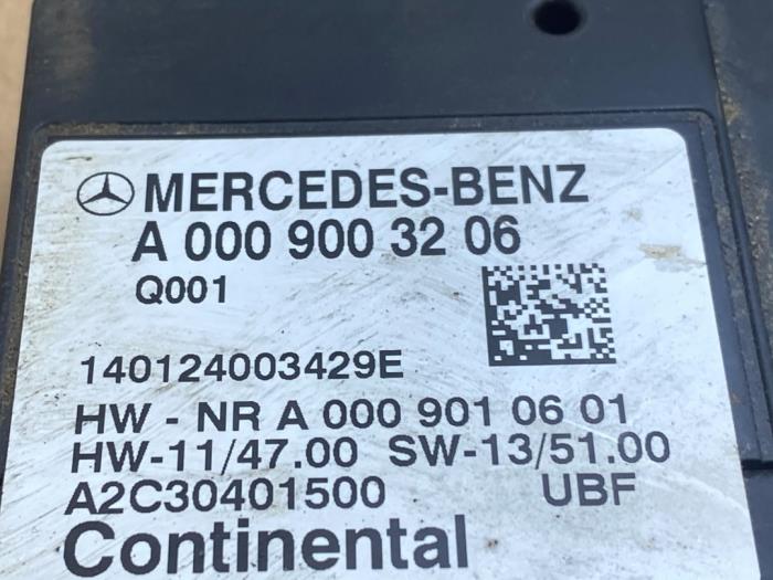 Module pompe carburant Mercedes C-Klasse