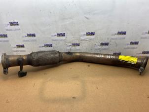 Gebruikte Flexibel uitlaatstuk Mercedes V (447.8) 2.0 220d 16V 4-Matic Prijs € 48,40 Inclusief btw aangeboden door Autoparts Van De Velde