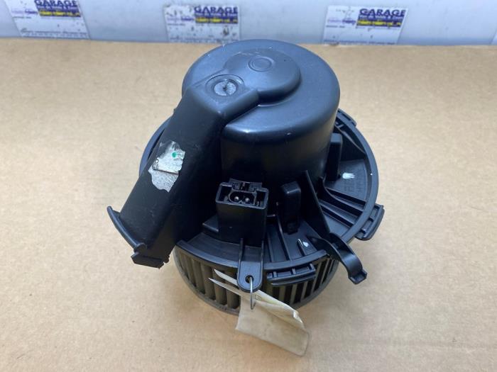 Heating and ventilation fan motor Mercedes Sprinter