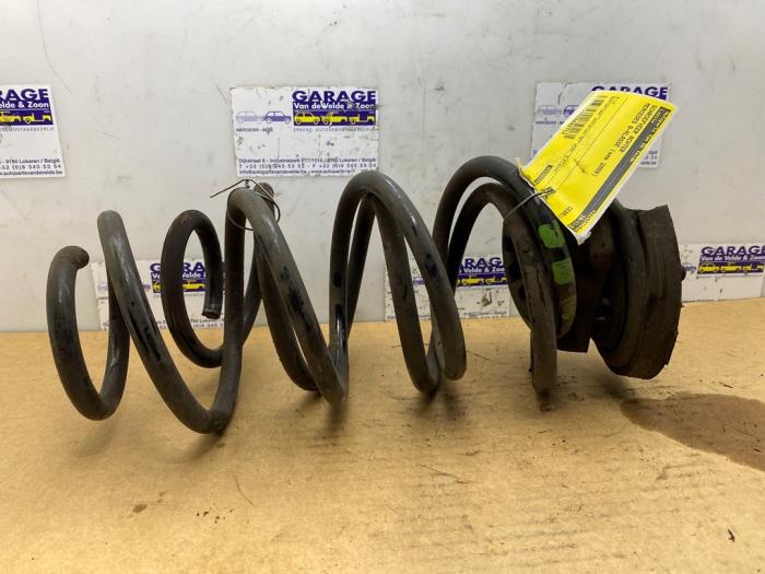 Sprezyna srubowa tyl Mercedes B-Klasse