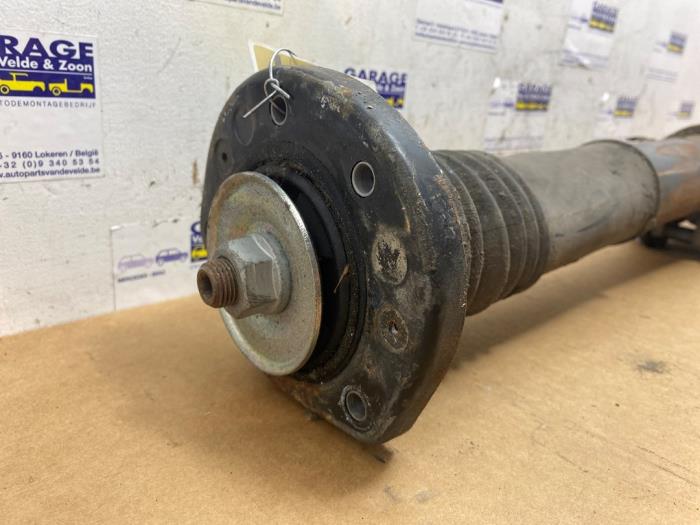 Stoßdämpfer rechts vorne Mercedes Sprinter