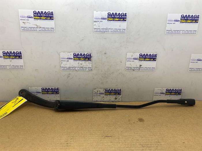 Ramie wycieraczki przedniej Mercedes C-Klasse