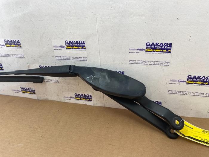Front wiper arm Mercedes C-Klasse