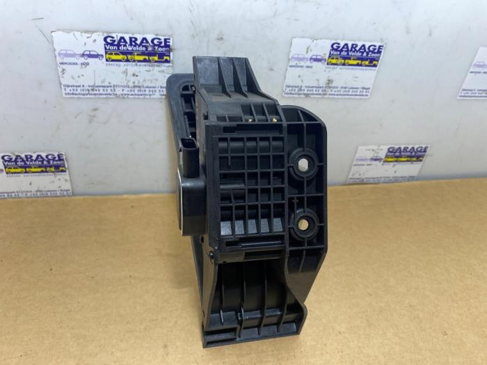 Accelerator pedal Mercedes SLK