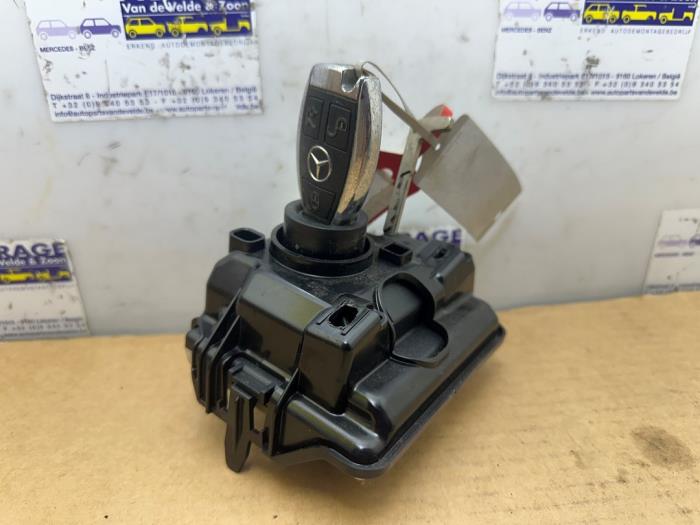Serrure de contact + ordinateur Mercedes C-Klasse
