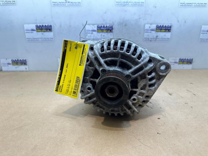 Pradnica Mercedes E-Klasse