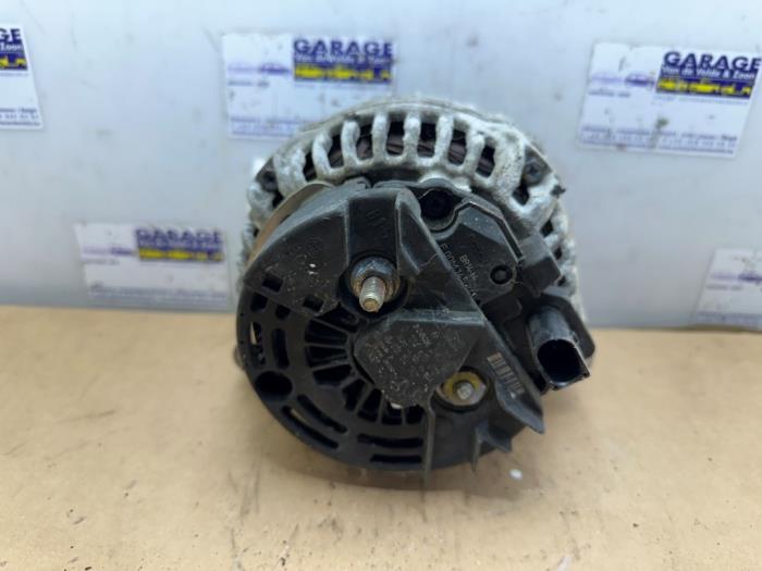 Pradnica Mercedes E-Klasse