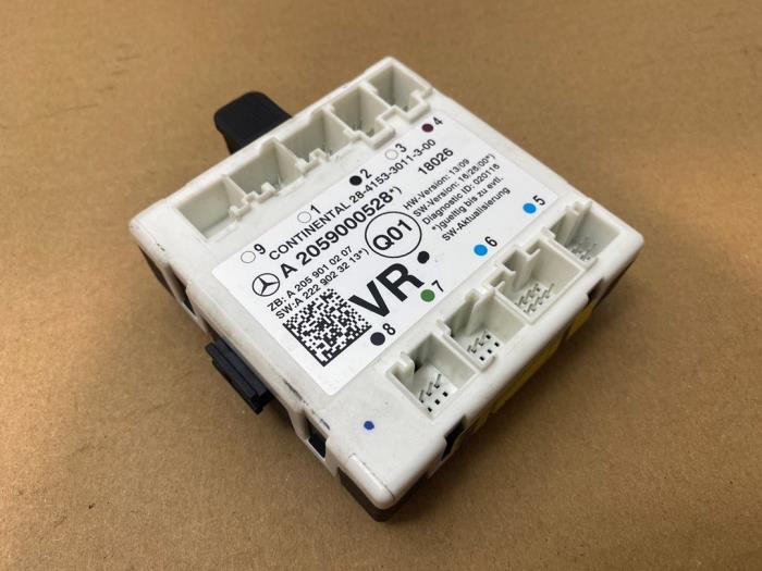 Módulo de cierre centralizado Mercedes C-Klasse