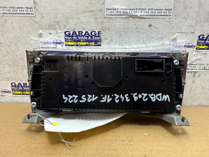 Panneau de commandes chauffage Mercedes C-Klasse