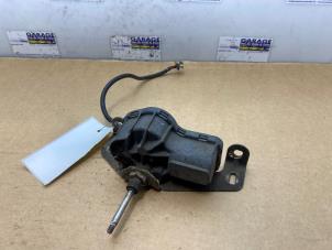 Gebruikte Koplampwisser Motor Mercedes S (W126) 500 SE,SEL Prijs € 121,00 Inclusief btw aangeboden door Autoparts Van De Velde