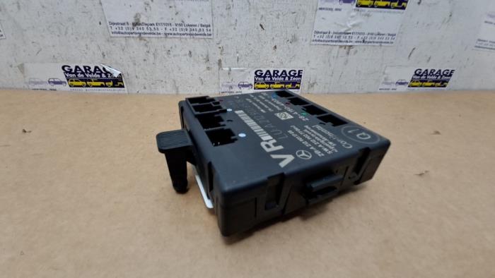 Central door locking module Mercedes E-Klasse