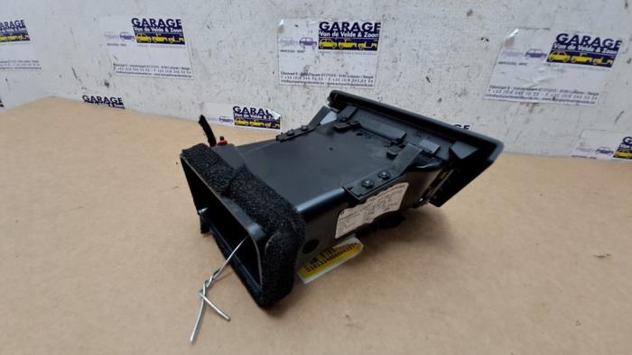 Grille aération tableau de bord Mercedes E-Klasse