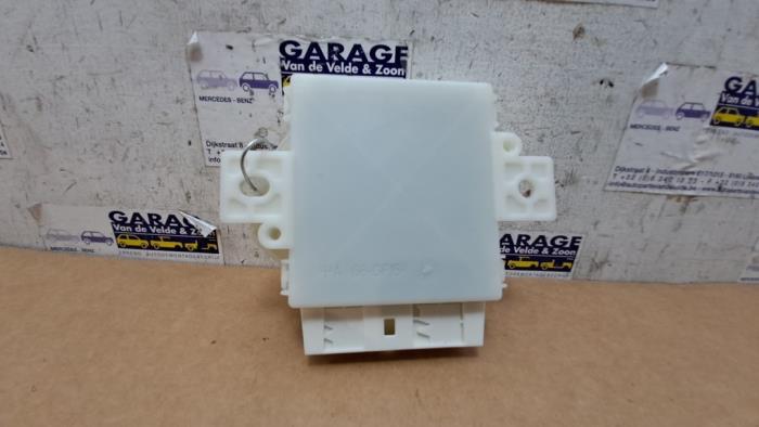 Parking assist computer Mercedes E-Klasse