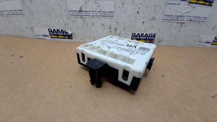 Módulo de cierre centralizado Mercedes C-Klasse