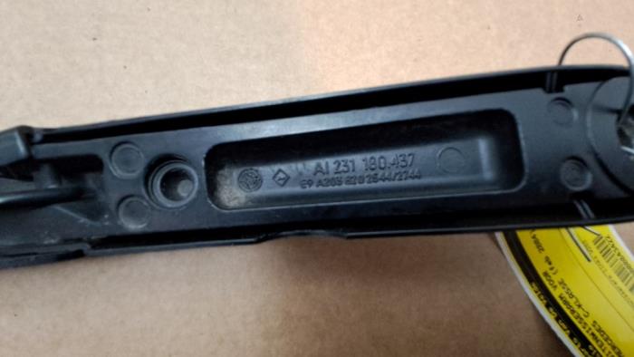 Front wiper arm Mercedes C-Klasse