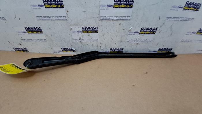 Front wiper arm Mercedes C-Klasse