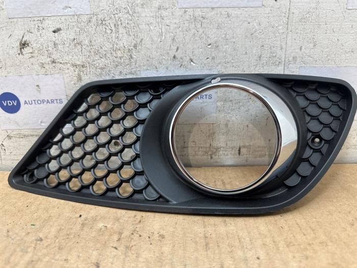 Fog light, front left Mercedes C-Klasse